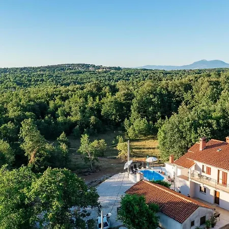 Mit Privatpool Fuer 8 Personen Ca 120 Qm In Paradiz Bei Labin, Istrien Binnenland Von Istrien Veli Turini